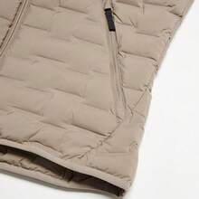 Adidas 轻薄立领时尚休闲女式羽绒背心，修身款，女款 IT8692 - 棕色 - 查看 4