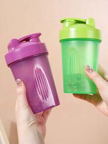1 pièce Bouteille shaker 400 ml 14 oz pour shakes protéinés, bouteille shaker, tasse à shake fitness, gourde de sport, bouteille shaker avec fouet à billes, facilite l'ajout de doses et de liquides, avec marquages en relief mesurant les onces et les millilitres, parfait pour les shakes protéinés et les smoothies