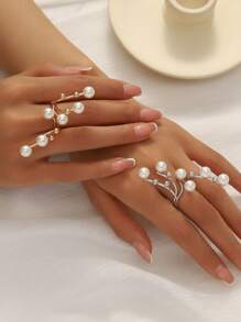 1pc Metal Geometric Pearl Inlaid Elegant Chic Luxurious Women Ring (Minor Flaws)