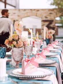 2/5 件，粉红丝带礼品包装盒，婚礼伴侣礼物婚礼糖果盒冲压婚礼答谢糖果盒，派对礼品袋粉色蝴蝶结糖果盒，婚礼生日新娘用品供应商，服务派对用品迷你礼品盒（粉色），适合婚礼季节，为朋友、姐妹和家人收集礼物。