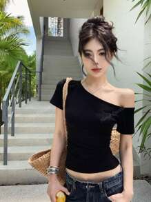 Women's Sexy Asymmetrical Neck Short Sleeve Fitted Crop Top