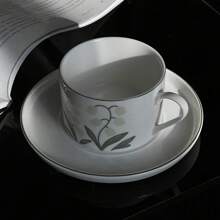 Vintage Style Dark Green Lily Cup And Saucer Set, High-End Ceramic Coffee Cup, Milk Cup, Juice Cup For Home Afternoon Tea Use