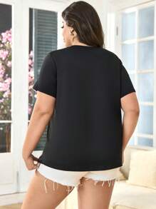 Custom Sports Personalized Gifts, Customized Women's Plus Size Sports Short-Sleeved T-Shirts, Customized Graphic T-Shirts, Add Photos (Selfies/Landscapes/Family Photos/Friends/Couple Photos/Patterns/Pets, Etc.), Design Your Own Personalized Printed T-Shirts As Gifts For Girlfriends