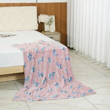 1pc Cute Glow-In-The-Dark Flannel Blanket With Pink Kitten Print, Soft & Adorable Kitten Design, Great Gift For Girls And Boys Birthday