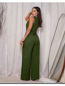 Long Wrap Jumpsuit With V-Neckline - Army Green - View 2