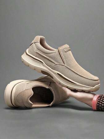 1 Pair Of Shoes Men's Sports Shoes Breathable Men's Casual Shoes Competition Shoes Fashionable Casual Shoes Men's Running Shoes