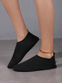 Zapatos de agua negros para mujer, zapatos deportivos y casuales para nadar, zapatos de agua antideslizantes para senderismo, aptos para playa, viajes, yoga, pesca al aire libre