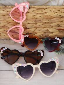 1 PC Personalized Name Sunglasses, Custom Sunglasses For Woman, Heart Shaped Sunglasses Personalized Name Glasses, Bridesmaid Glasses, Newlyweds Glasses, Bridal Sunglasses, Wedding Glasses - Random Colored Letters - View 2