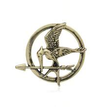 1pc The Katniss Everdeen Cosplay Prop Replica Mockingjay Pin For Hunger Games Movie Enthusiasts - A Symbol Of Rebellion And Hope