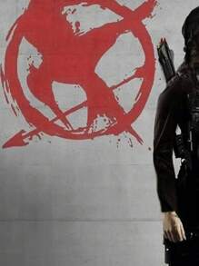 1pc The Katniss Everdeen Cosplay Prop Replica Mockingjay Pin For Hunger Games Movie Enthusiasts - A Symbol Of Rebellion And Hope