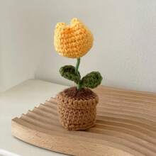 1pc Handmade Crocheted Potted Plant, Tulip/Sunflower/Heart Shaped Flower Desktop Decor, Knit Rose Flower, Forget-Me-Not Potted Plant Gift, Artificial Flowers Desktop Ornament, Party Favor