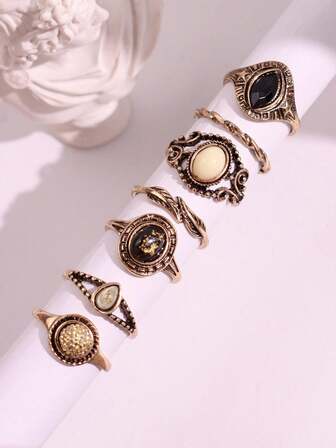 7pcs/Set Vintage Fashionable Elegant Hollow Floral Engraved Bezel-Set Faux Gemstone Gold Metal Rings For Women