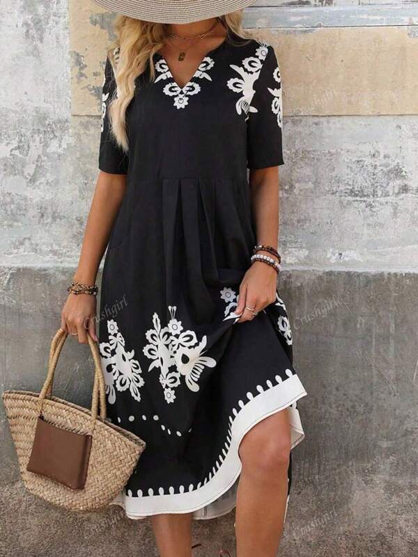 Plus-size damesjurk met bloemenprint en ruches van gebreide stof, zomer