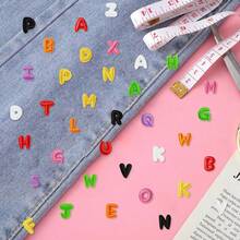 9/26/36/52 Mini Letters Patch, Cute And Mini, Is A High-Quality Auxiliary Material For DIY Decorating Clothing, Can Be Sewn And Ironed, Full Of Creativity, Used For Clothing, Bags, Shoes, Hats Decoration - 彩色 - 查看 1
