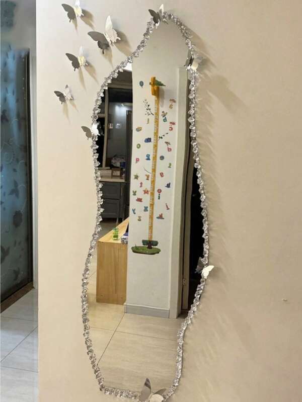 One Hundred Crystal Diamonds12 Pieces (1 Pack) DIY Living Room Silver 3D Stereoscopic Mirror Butterfly Stickers, 14*11mm Acrylic Ice Cube Crystal Diamond Butterfly Shattered Ice Mirror Transformation Decoration Bedroom White Wall Decoration, Suitable For Dormitory Wall Sticker Decoration During The Back-To-School Season And Wedding Season(Without Glue)
