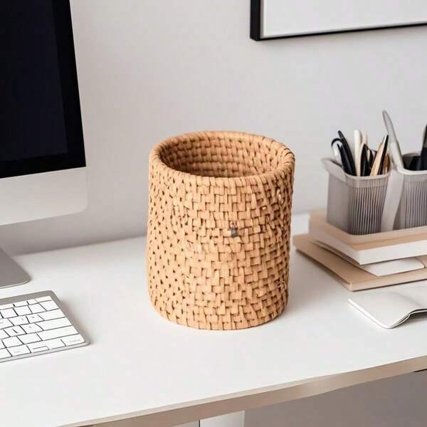 Boîte de rangement pour couverts en rotin avec pelle, cuillères, seau, couteaux de table, fourchettes. Boîtes de rangement et paniers de rangement pour la maison