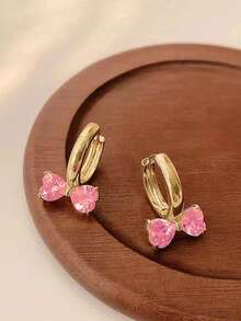 1 对儿童漂亮方晶锆石环形耳环，适合女孩礼物，适合日常装饰，适合派对珠宝生日礼物