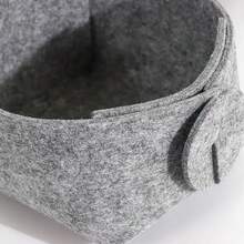 Filz Aufbewahrungskorb, Schreibtisch Kosmetik- & Miscellaneous-Organizer Box, multifunktionale Großraum-Aufbewahrungslösung für Schlafzimmer, Wohnheim, Zuhause, zufälliger Stil Lieferung