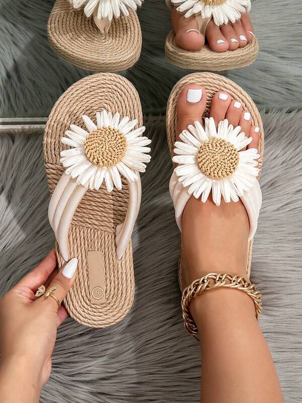 New Arrival Spring/Summer Floral Slippers For Women, Classic Beige Sunflower Slides, Casual Beach Lightweight Sandals