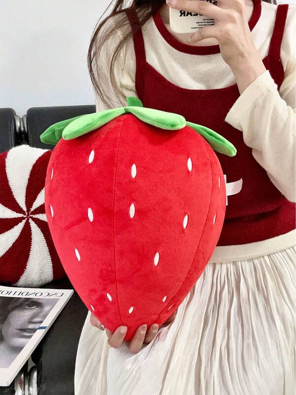 1pc Plush Strawberry Decorative Throw Pillow, Ultra Soft Short Plush Fabric, Ideal Gift For Bestie, Home/Car/Napping Cushion