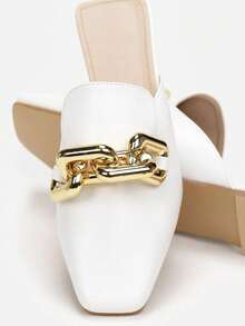 Preppy Style Minimalist Retro Metal Chain Slip-On Flat Loafers - White - View 2