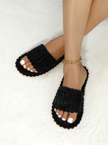 Women's Fashion One-Toe Black Fluffy Plush Slippers, Soft Lightweight Indoor Home Slippers, Carpet Silent Slippers, All Season Slippers - Black - View 2