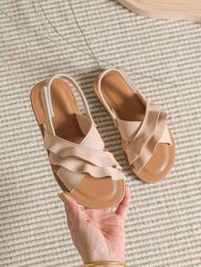 女童平底凉鞋，适合夏季日常沙滩穿着 - 杏色 - 查看 1