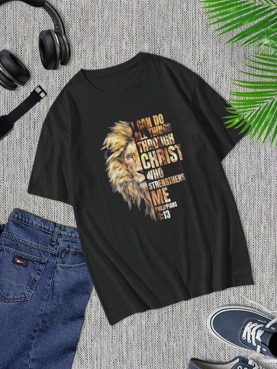 Camiseta de León de 'Puedo hacerlo todo a través de Cristo' - Camiseta cristiana de fe religiosa, camiseta gráfica unisex de manga corta, camiseta negra cómoda, estampado de león, regalo para hombres y mujeres - Negro - Ver 1