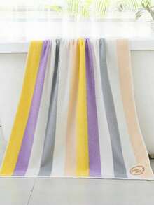 1条加厚奢华浴巾，超柔软、吸水性强、亲肤，适用于浴室、健身房、酒店、海滩度假、日常必备，是送给每个人的完美礼物，也是返校季、美容院、家庭浴室的理想之选。这款浴巾可用于美容院、酒店、运动场所等，是居家必备的毛巾和护肤品。 - 彩色 - 查看 5