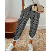 Pantalones entallados con cintura elástica a rayas, con bolsillos en diagonal y correas, casual y versátil, pantalones de chándal casuales de primavera y otoño para mujer con cordón, bolsillo, corte de entrenamiento a rayas blancas y negras de ajuste regular para uso diario casual de mujer