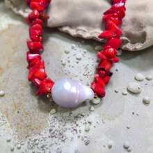 Zhenwei xina 1PC Luxury Boho Retro Red Coral Natural Stones Irregular Handmade Pearl Necklace For Women Gift Box For Girls Summer Beach Collar