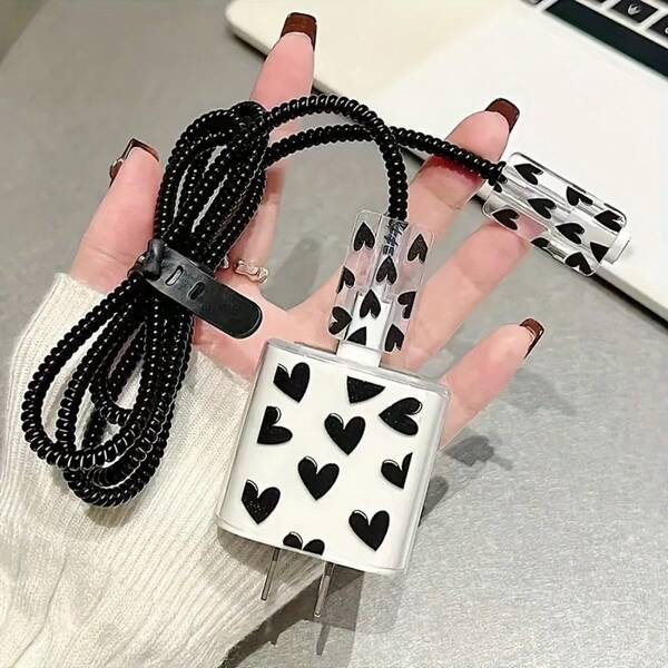 Softshell Colorful Printed Single-Sided Heart Charger Protector Case Compatible With Apple 18/20w Fast Charger