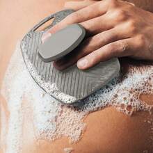 1/2pcs Oval Men's And Women's Universal Exfoliator, Ergonomically Designed Anti Slip Handle, Soft Silicone Body Scrub, Gentle Care, Easy To Clean And Rinse, Suitable For Showering Or Bathing