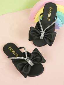 2025春夏儿童时尚休闲户外装钻石蝴蝶结凉鞋，儿童拖鞋沙滩人字拖 - 黑色 - 查看 5