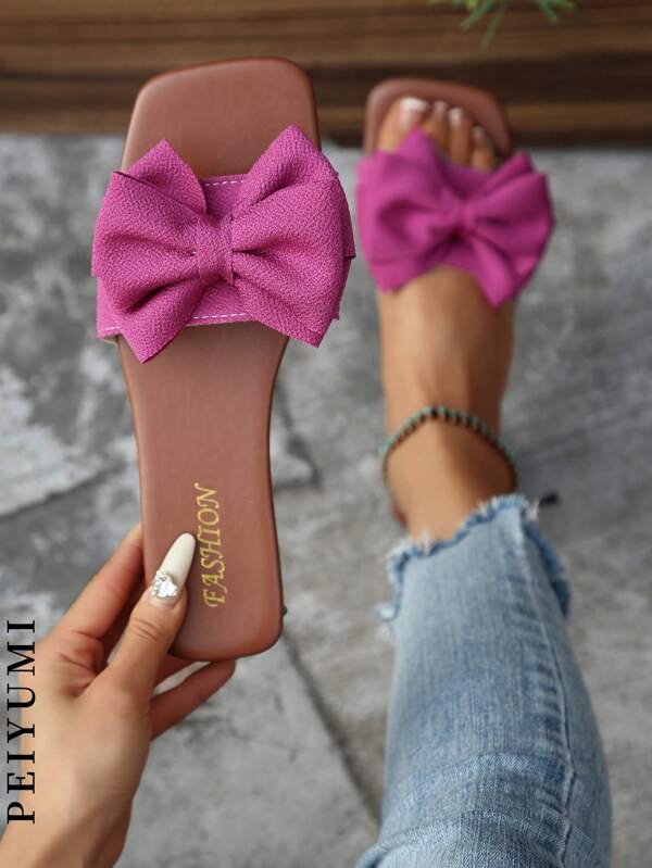 PEIYUMI Women's Bow Embellished Slippers, Fashionable Summer Flat Sandals