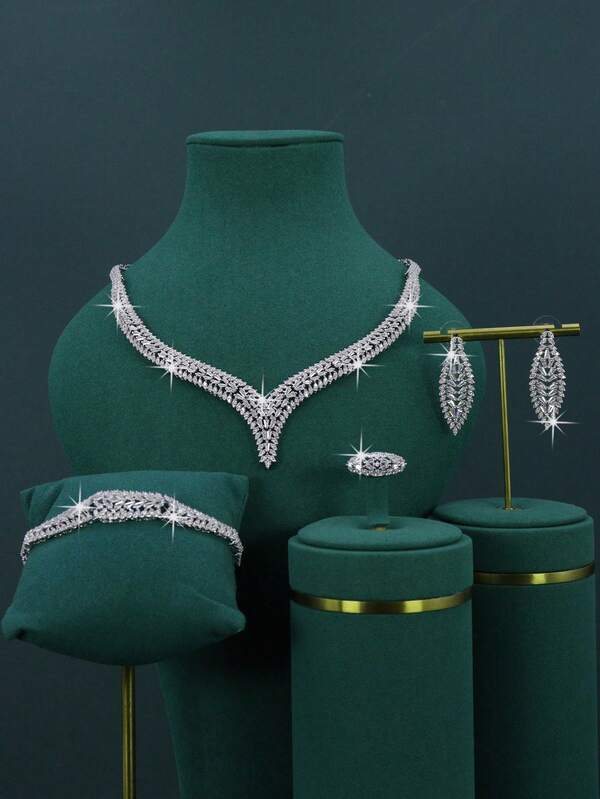 5pcs Luxury Royal Style Bridal Wedding Jewelry Set, White Gold Plated, V-Shaped Design, Handset White CZ Stones, Includes Necklace, Bracelet, Earrings, Ring, Suitable For Daily Wear And Wedding Ceremony, Wedding Anniversary Gift (Comes In High-End Golden Gift Box)