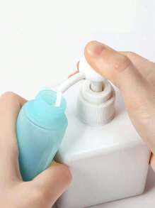 3pcs Travel Bottles Set, Travel Containers For Toiletries, Shampoo And Conditioner, Small Miniature Empty Plastic Squeeze Bottles