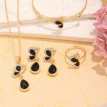 5 Stücke Schmetterling Quasten Kunstkubikzirkonia Schmuckset für Frauen: 1 Kette + 1 Armband + 1 offener Ring + 1 Paar Ohrringe, geeignet für den täglichen Gebrauch, Urlaub, Geburtstag, Geschenk für die geliebte Frau