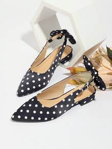 صنادل ذات كعب سميك من الساتان بنقشة نقاط للنساء ذوات الحجم الكبير، بتصميم أصبع قدم مدبب، باللون الأسود، بطراز فرنسي رجعي، مزينة بفيونكة، بدون ظهر، ماري جين، أحذية مريحة للربيع والصيف