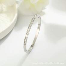 Exquisite 925 Silver-Plated Stainless Steel Fashion Bracelet, Waterproof Women Jewelry - Silver - View 4