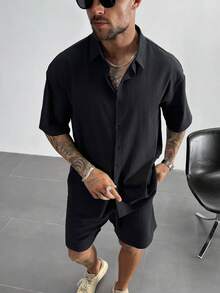 男士宽松落肩短袖衬衫，纯色，宽松版型，立领，透气舒适，适合日常休闲及度假穿着，也适合爸爸的复古黑色衬衫，情侣沙滩度假情侣装。 - 黑色 - 查看 7