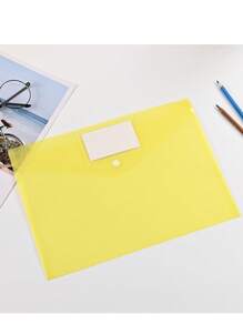 Chemise de dossier format A4 - Fermeture à pression en plastique, avec poche et attache pour étiquette. Convient pour les écoles, les bureaux, les devoirs, les voyages (les couleurs sont aléatoires)