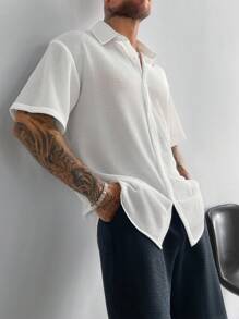 Ropa casual de vacaciones para hombre, perfecta para salidas y uso diario, con una camisa de manga corta suelta de unicolor clásico con cierre de botones.