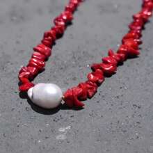Zhenwei xina 1PC Luxury Boho Retro Red Coral Natural Stones Irregular Handmade Pearl Necklace For Women Gift Box For Girls Summer Beach Collar