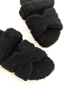 Revreal Cozy Chic: Fuzzy Cross-Strap Sandals Cute - Black - View 2