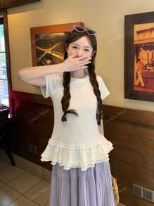 Sweet Lace Trim Casual Slim Fit Round Neck Short Sleeve T-Shirt
