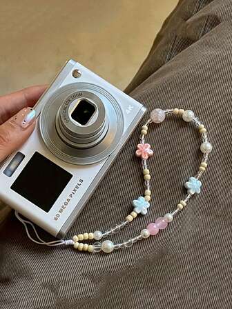 复古陶瓷花相机或手机吊饰 - 小巧精致，完美的节日配饰