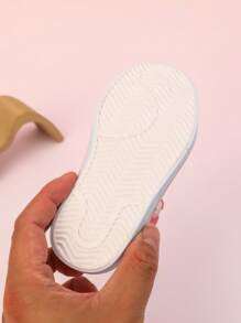 GENGASUN 1 pieza Zapatos casuales de PU para niñas pequeñas de unicolor con puntera redonda, zapatos casuales de moda para primavera/verano