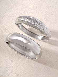 1 Pair Oversized Metallic Smooth And Snake Skin Textured Overlapping Layered Cuff Bracelet Set, Fashionable For Couples, Friends, Daily Wear, And Commute - Platinum Engraving Set - View 5
