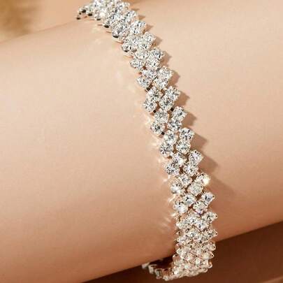 1pc Fashionable Sparkling Rhinestone Asymmetrical Diamond Shaped Silver Color Anklet, Suitable For Women Parties And Daily Wear
